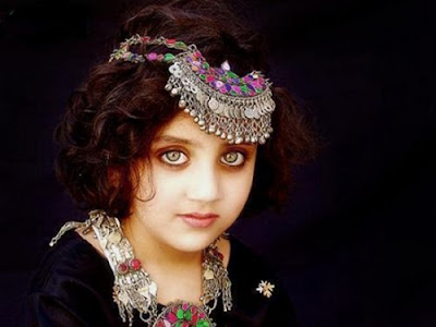 Beautiful Girls on The Most Beautiful Eyes In The World  From Afghanistan