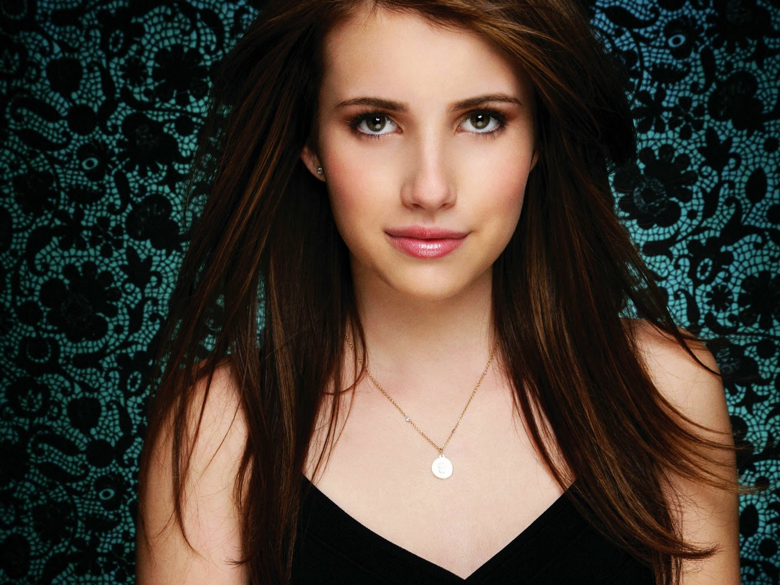 Emma Roberts HD Wallpaper, Emma Roberts Images, Pictures ~ Calgary ...