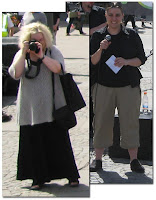 opassande-emma och Anna Troberg.