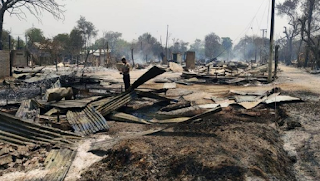 More than 300 houses were burnt down in Pauk and Pakokku, forcing more than 10,000 people to flee  From April 6 to 8, Pauk Township and Pakokku Township in Magway Division were attacked by gunmen, and more than 300 houses were destroyed, and more than 12,000 villagers from 14 villages were forced to flee.  Residents said that the military council fired heavy artillery and airstrikes on Ye Kyaw village, south of Pauk Township, around 10 pm on April 6.  Residents of Yae Kyaw village, which has around 300 houses, were evacuated and more than 250 houses were destroyed by fire, said a Yae Kyaw villager.  "Our village was set on fire. My house was taken away. We have no place to live because we have to live in the forest. The whole village has nothing to show for it.  An old man in the village was killed by the military council, and more than 300 goats and about 100 cows kept by the villagers were killed.   The villagers of Yae Kyaw grow mainly paddy and betel, and the betel plantations are on fire.  He said more than 1,000 displaced villagers are currently living in the jungle and in need of food and water.  Elderly and children are also fleeing, with no food or shelter in the villages, and no help has been provided by the military council.  He said he had to fetch drinking water for cooking when the plane could not be heard, and there were days when he could not eat because of the lack of food because of the military firing on crowded areas.  "After years of trying to stay home, I have no home to return to."  On the evening of April 6, weapons belonging to the Burmese Army's Mango Defense Equipment Factory near Yay Kyaw village were attacked by local security forces, according to PDF groups.  The PDF also confiscated a raw material truck used by the military council to produce weapons.  He said three military vehicles arrived on the night of April 6 after the attack and set fire to Yay Kyaw village.   A PDF translation official said the military council was searching for fleeing locals and PDFs, using helicopter gunships to search the area.  "If they do not win, they use helicopters. On the ground, they use only manpower and weapons. They do not use firearms to defeat their people. Instead, they use helicopter gunships.  Another military line from Sule Kone village also set fire to Kyaung Kone village on the evening of April 7 after the military council set fire to Yay Kyaw village.  More than 70 houses in Kyaung Kone village were also destroyed in the fire.  Phanggyi, including Ye Kyaw village in Pauk Township; Tot Su Indaw Ywar Thar Aye Nyaung Wun South and Nyaung Wun North; ကျောင်းကုန်း၊ ကျွန်း ပင်၊ Fragrance About 10,000 local people from 14 villages, including Htan Taw Oo, are fleeing.  Villages in Pakokku Township were also attacked by military planes, according to a local villager.  "On the 7th, an airstrike was fired. One person from Kywein village was shot down.  Pyu Saw Htee, along with military council troops, entered the villages and the force was unpredictable.  On April 8, 86 houses were destroyed by artillery shelling in Myitpya village in Pakokku Township, which borders Pauk town, according to Myitpya villagers.  A villager in Myitkyina said that a group of about 200 soldiers from the Seik Phyu area surrounded Myit Phya village, killing more than 20 people and injuring a 13-year-old child and a woman.  "Starting from the 8th, the planes started firing, the planes came in two planes, one by one, and the villages on the lower island were on fire.  There are 430 houses in Myit Phya village and about 2,000 locals have fled.  The military council has not yet commented on the shootings in Pauk and Pakokku townships in Magway Division.  According to a list compiled by RFA, more than 700 houses in 18 villages in Magway Division were set on fire last March, and as of this month, more than 300 houses and more than 1,000 houses had been set on fire.  According to Data for Myanmar, between April 1, 2021 and March 31, 2022, when the military took power, 7,973 houses were destroyed by military councils and its affiliates. Of these, nearly 1,300 houses were burnt down in Magway Division, and now there are more than 2,300 houses.    At least 20 officers were arrested and killed in the battle of Lay Kay Kaw  Karen State The KNU Cobra claimed that about 20 people were killed and more than 20 others were killed in a clash between KNLA and ground forces on April 10 near the new town of Lay Kay Kaw, south of Myawaddy.  A resident of the area told RFA that clashes between the junta and the KNLA had been going on since 3 am this morning, with the council carrying out airstrikes.  "The fighting started at 3 in the morning. The first two fighter jets were planted. Later, there were many shells with the same one. They fell quite a lot. Two fell on my side."  A lieutenant colonel from the 44th Brigade of the Military Council was arrested and about 20 people were killed. The KNU's Cobra Brigade announced this afternoon that four people had been injured.  There were heavy artillery shelling by the military council at Lay Kay Kaw Artillery Hill. According to the KNU's Cobra Battalion, a CDM captain from Division 77 joined the KNU and fired back with 81 mm artillery shells at the military council.  The KNU's Cobra militia claimed that two Russian-made Mig-29 jets were used by the military in the fighting.  Details of the fighting have not been confirmed by RFA or by the military council.  Fighting continued in Lay Kay Kaw until 2:30 p.m.