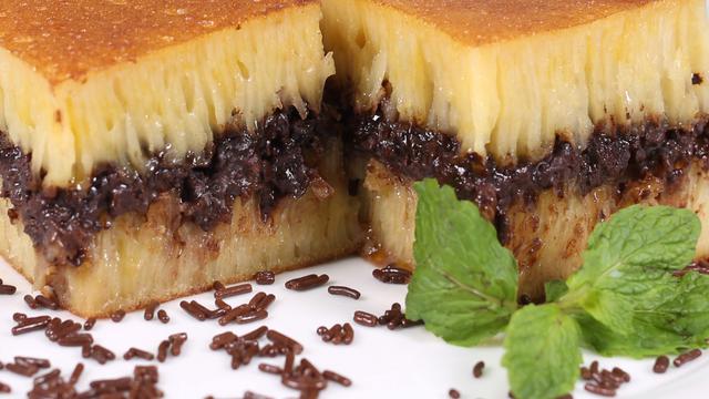 Recipe for Making Sweet Martabak Indonesian Food