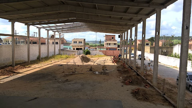 Construção abandonada da Assembleia de Deus de Matriz do Camaragibe