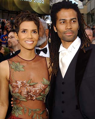 halle berry michael ealy