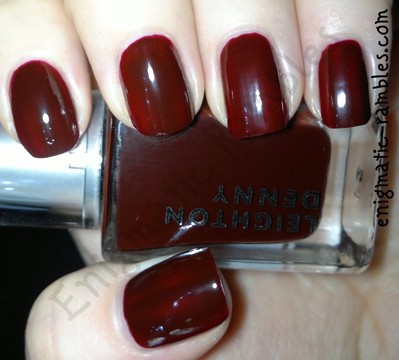 swatch-review-leighton-denny-vamp