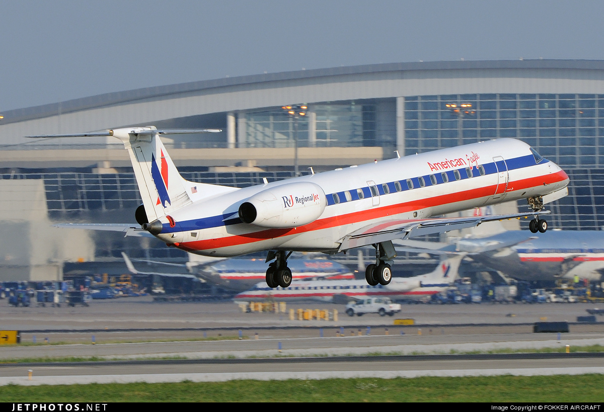 Flight Report: American Eagle ERJ/EMB-145 RIC to ORD - Paperblog