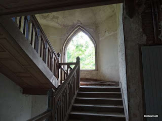 urbex-manoir-colimaçon-joachim-kroll-papillons-bleus-jpg