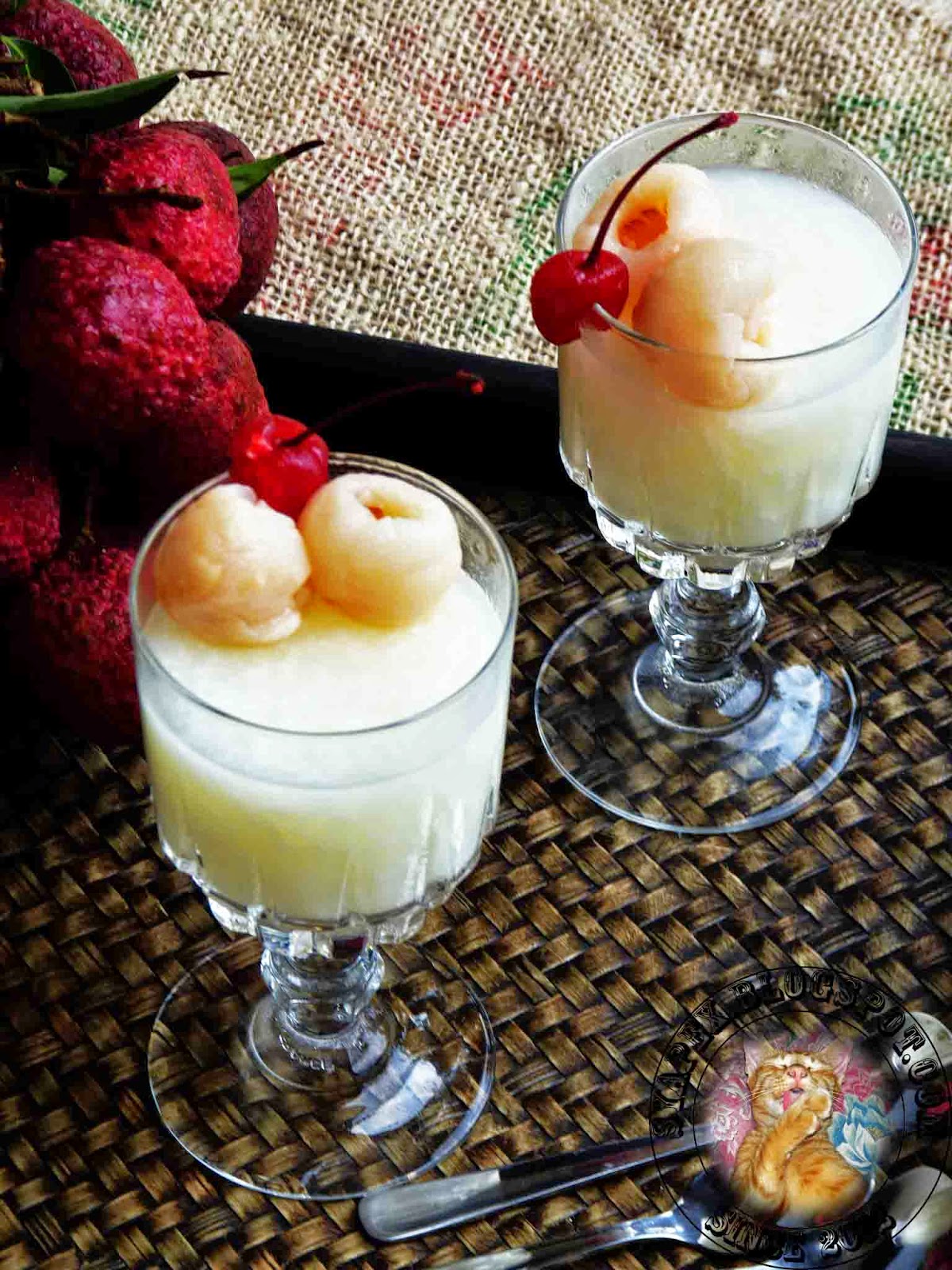 Syapex kitchen: Puding Laici Dangdut