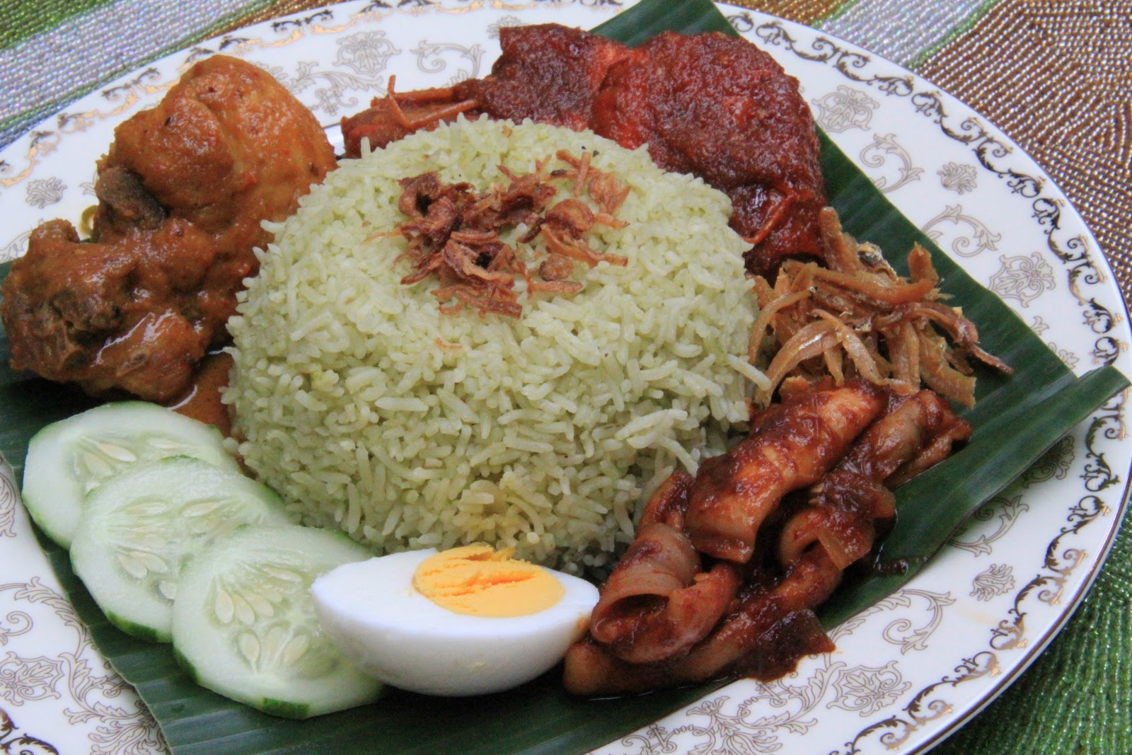 NASI LEMAK PANDAN - masam manis