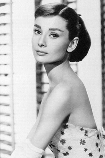 Some Audrey Hepburn 1950s hair Inspiration