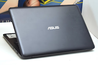 Jual Laptop ASUS VivoBook E14 E402WA AMD E2