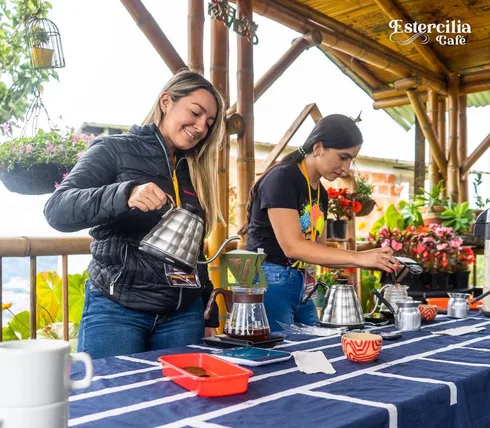 Con el apoyo de la Gobernación de Risaralda las flores y los cafés especiales engalanarán la Serranía Alto del Nudo