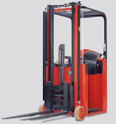 Linde E10 xe nâng điện đứng lái