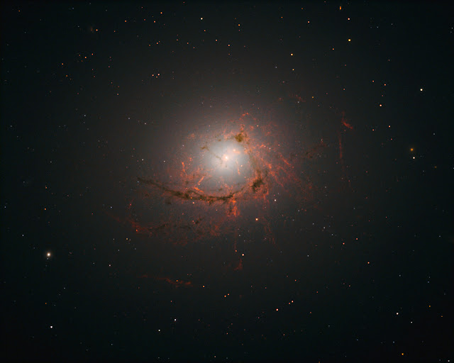 Elliptical Galaxy NGC 4696