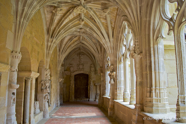 Galería Claustro de Cadouin - Dordoña Perigord por El Guisante Verde Project