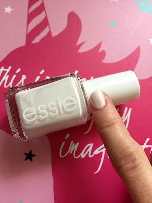 essie sweet souffle