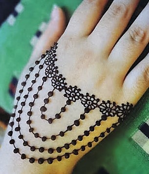 Gorgeous Yet Simple New Mehndi Design Easy Images For Beginners