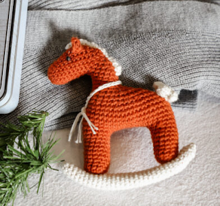 PATRON GRATIS CABALLITO DE MADERA AMIGURUMI 55772