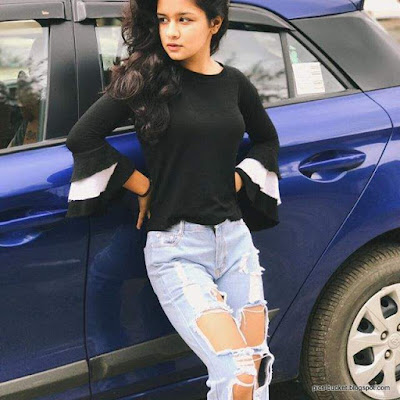 Actress avneet kaur photos