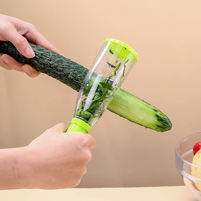 Vegetable fruit peeler with trash can  