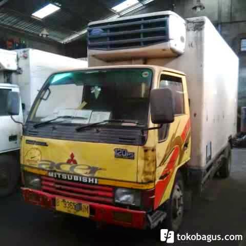 Mobil Truk  Mitsubishi  bekas  Box  Ac Truk  Bekas  