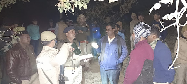 Etawah News: आर्मी भर्ती में असफल हुए युवक ने फांसी लगाकर जान दी, पेड़ पर लटका मिला शव