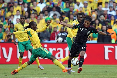 Fotos Mexico 1 Sudafrica 1, Alegria, Vuvuzelas, y color en el primer partido del Mundial