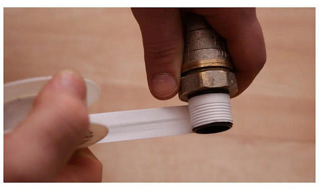 how to use plumbing tape