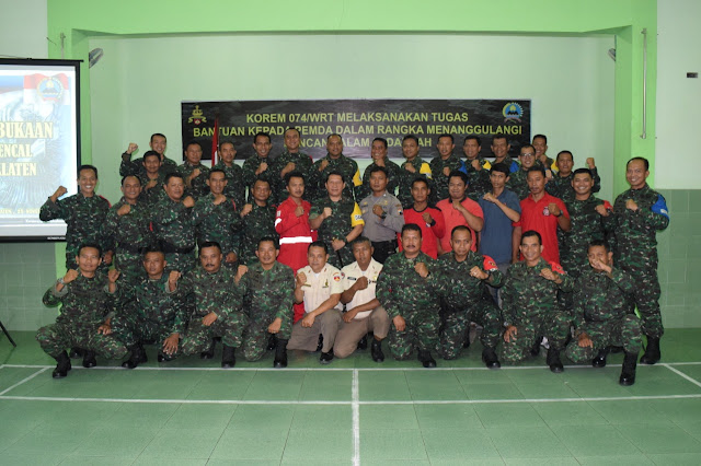 Foto Bersama Perserta Latihan Penanggulangan Bencana Alam