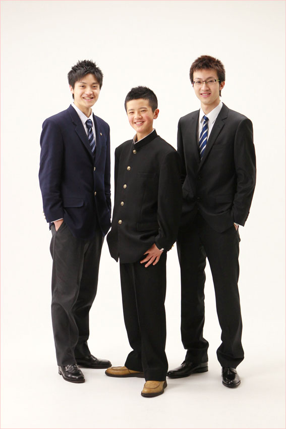 Hasegawa Pro Photo Studio のブログ 弘前市の吉田さんちの3兄弟のポートレイト