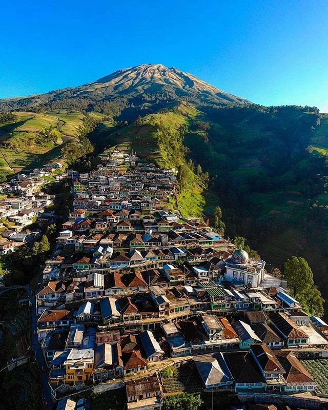 Dusun butuh nepal van java ditutup - foto IG @nauvalmega _