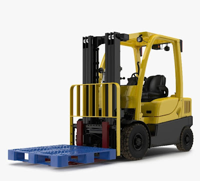 Forklift dan Pallet Plastik untuk Kebutuhan Logistik Pergudangan