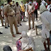 शादी शुदा प्रेमिका से मिलने पहुंचे प्रेमी,प्रेमिका के ससुराल वालों ने पीट-पीटकर मारा डाला