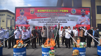 Musnahkan Narkotika Senilai 271,8 Miliar, Kapolda Lampung: 99 Persen Pelaku Kejahatan Pecandu