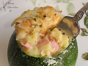 Calabacines luna rellenos de jamón cocido – Ham stuffed globe courgettes      