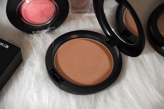 Kutak-srece-mac-cosmetics-bronzing-powder-matte-bronze_notino_hr