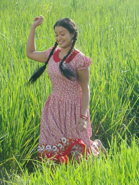 Sexy Dancer Himali Siriwardena