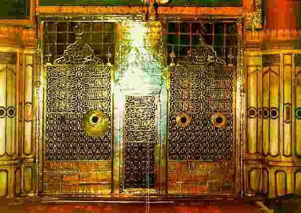 pintu masuk ke makam Rasulullah saw