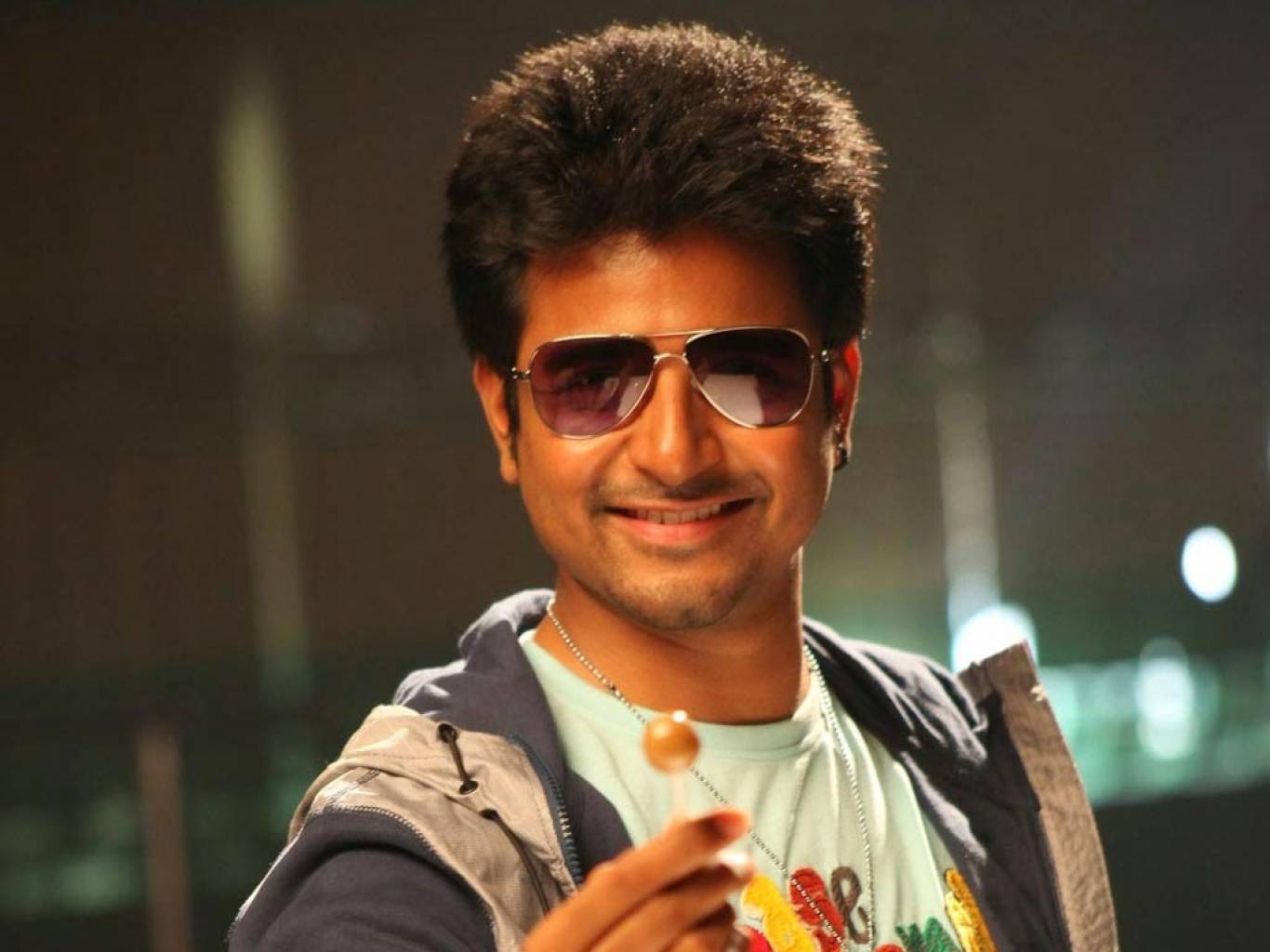 ACTOR SIVAKARTHIKEYAN HD PHOTOS IMAGES STILLS WALLPAPERS PICTURES | WHATSAPP GROUP