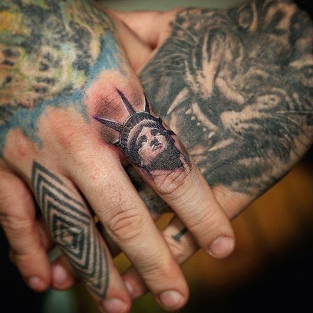 Statue of Liberty Design Tattoo on Hand, Liberty Statue Forefinger Tattoos, Tattoos of Statue of Liberty Design, Artist, Parts,