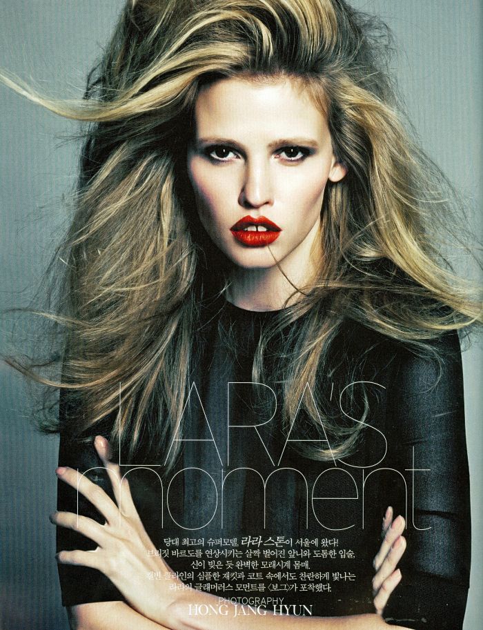 Lara Stone — Lara's Moment