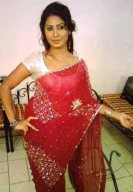 alisha pradhan in red saree