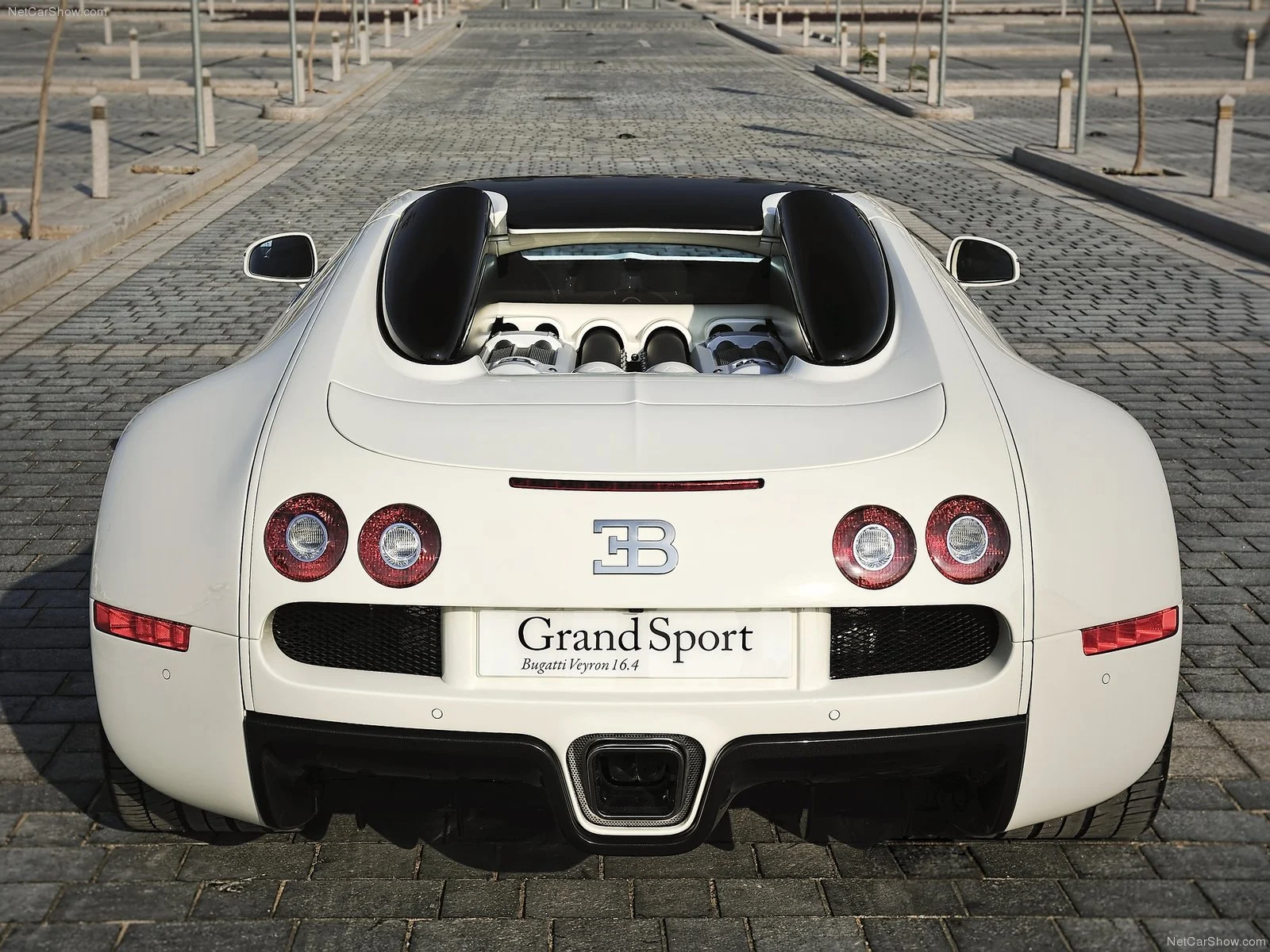 Hình ảnh siêu xe Bugatti Veyron Grand Sport 2009 & nội ngoại thất