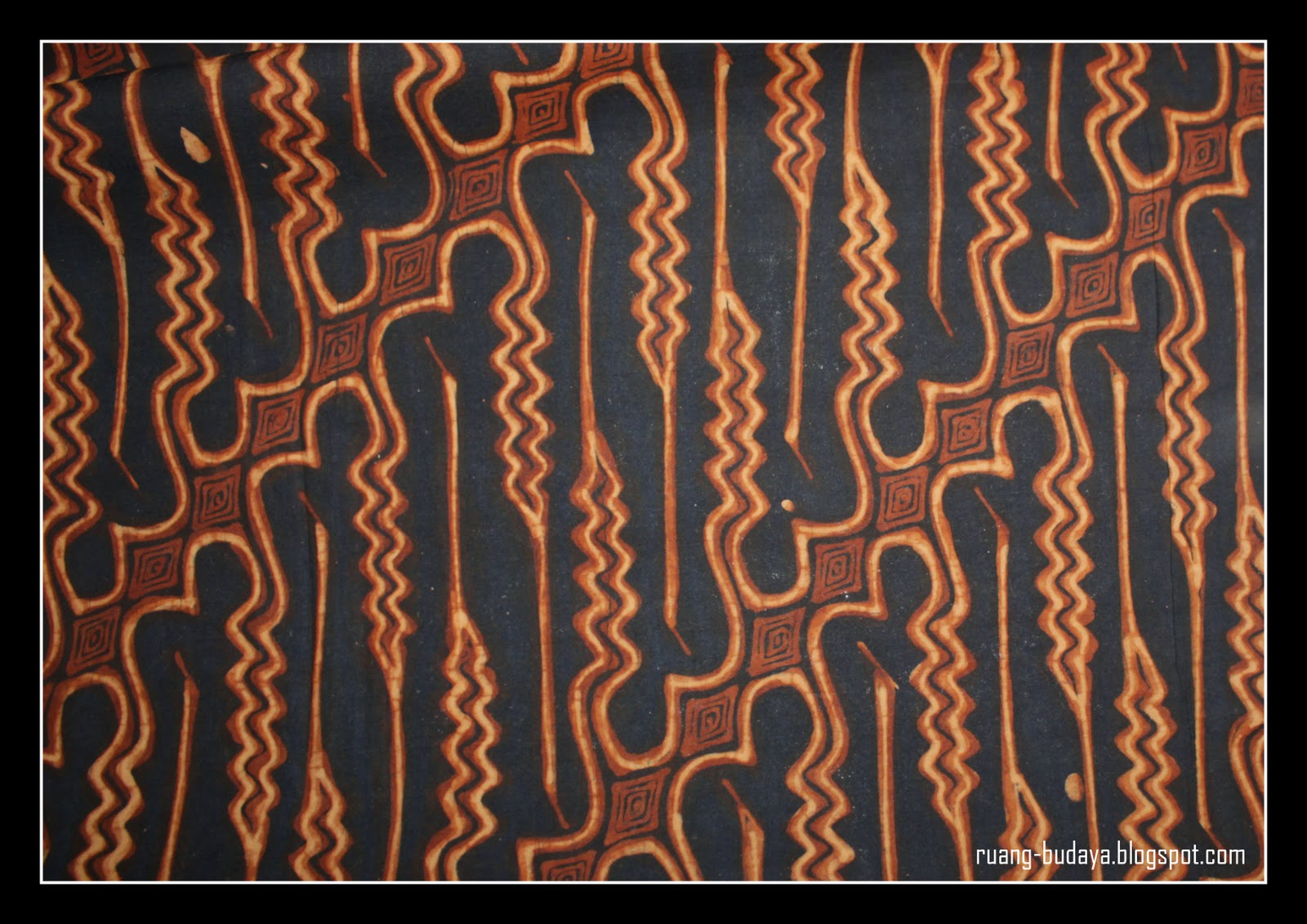 culture visual archives Batik  Solo