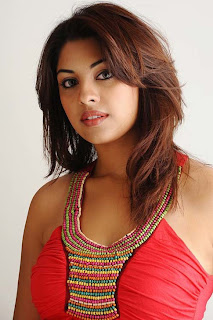 Richa Gangopadhyay Latest Hot Photos in Red Dress