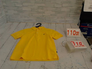 中古品　子供服　１１０ｃｍ　イエロー　半袖シャツ　１１０円