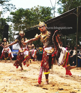 Perform Reog Kuda Lumping dari Desa Wisata Pasekan Ambarawa