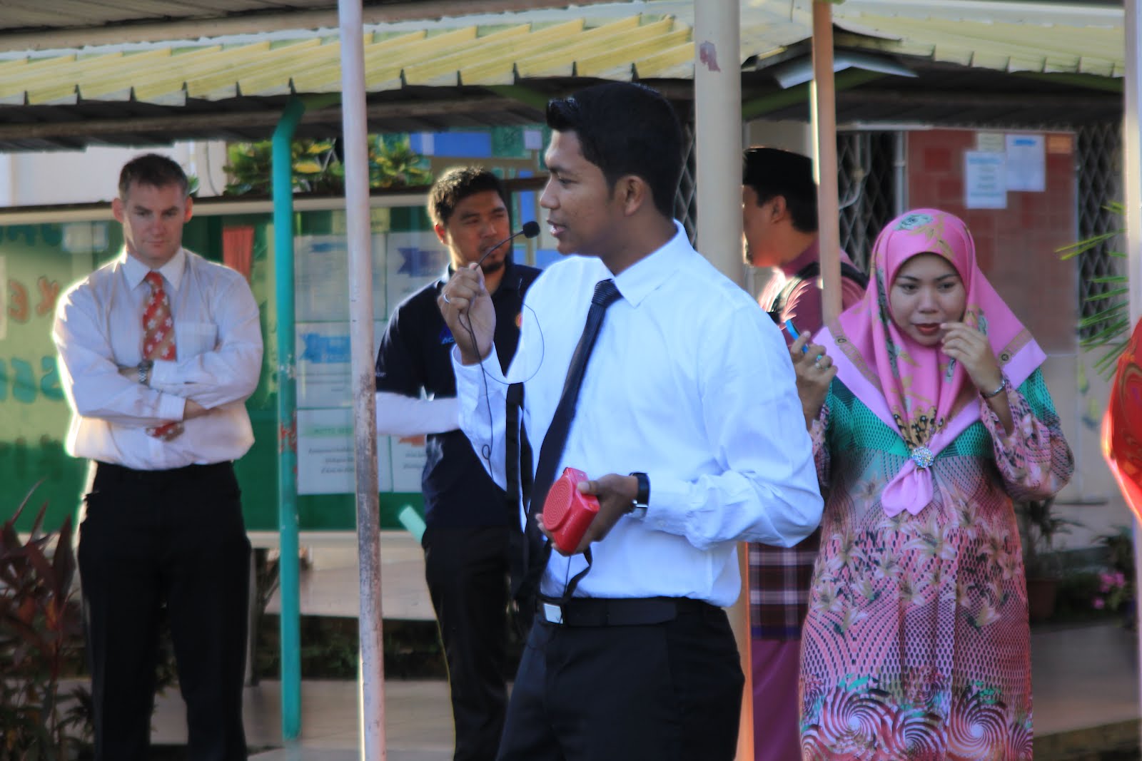 SEKOLAH RENDAH LUMAPAS BRUNEI IV: 02/01/2012 - 03/01/2012