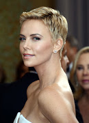 Crush of the week: Charlize Theron Oscars 2013