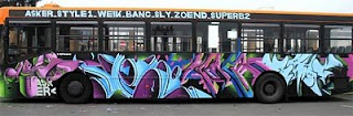 BUS graffiti street