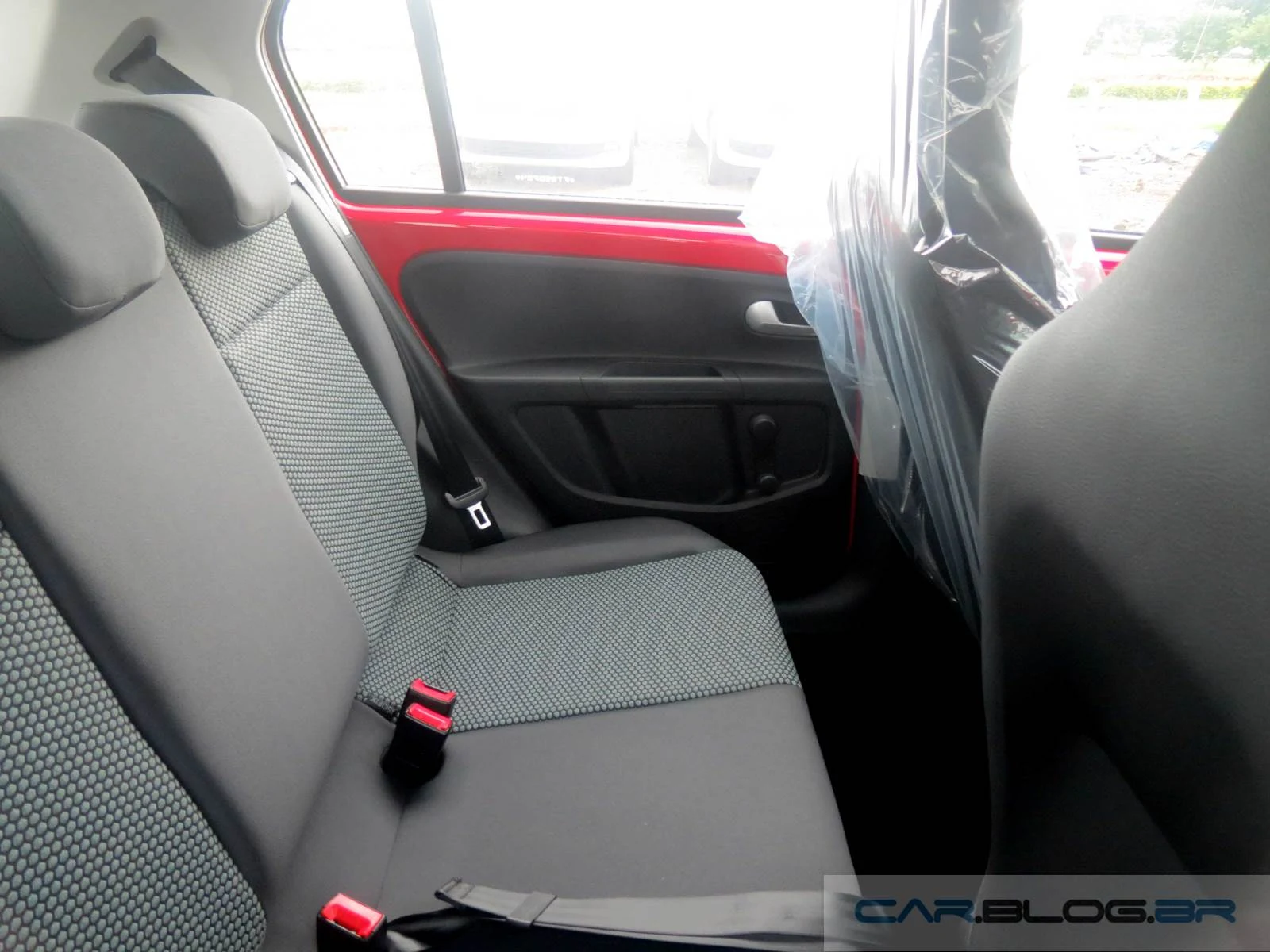 Volkswagen up! - interior